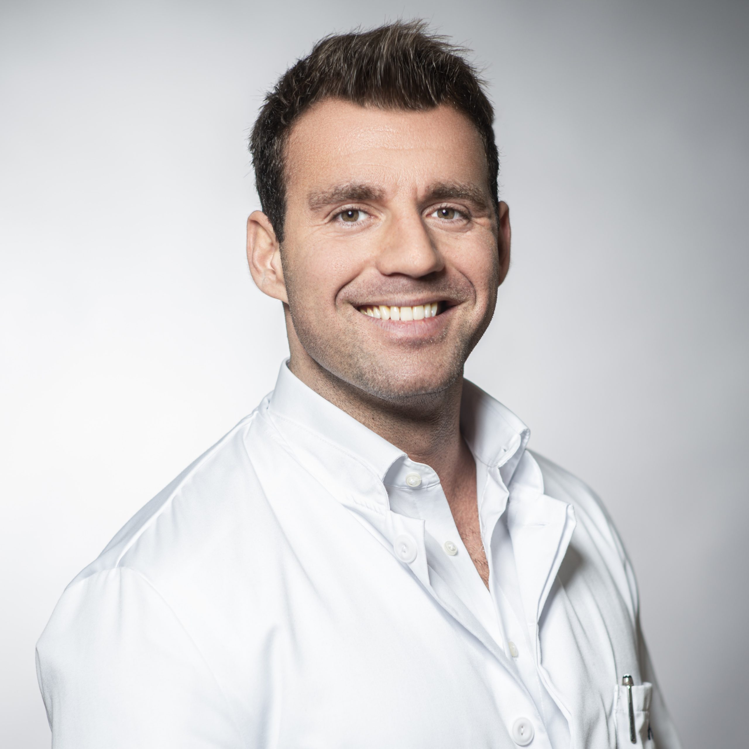 Chirurgie-Keppert-Dr-Alexander-Keppert-Chirurg-Wien-1050-Schilddruese-Wien